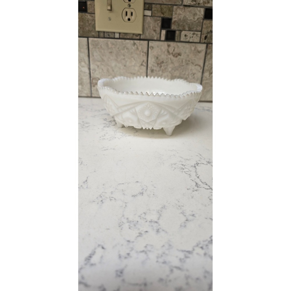 Vintage Milk Glass Footed Bowl Sawtooth Rim Embossed Starburst Pattern 7 Inch
